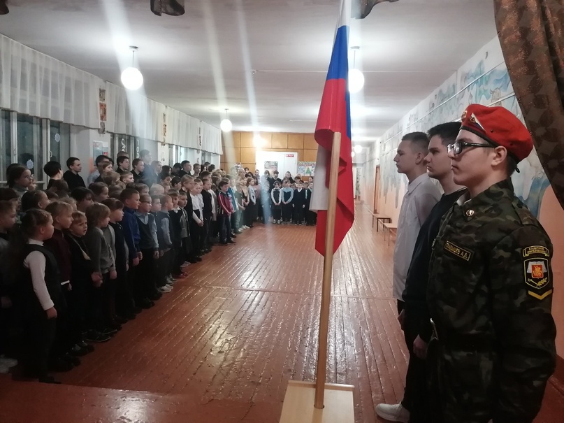 Новогодние семейные традиции разных народов России.